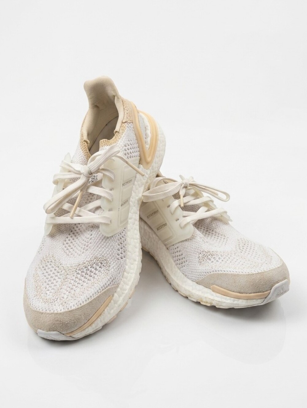 Adidas Ultraboost Off-white Knit Sneakers with Peach Sole Women Size 9